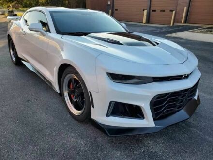 Шевроле Камаро 2018 у Львові на Automoto.ua Білий Шевроле Камаро, об'ємом двигуна 6.2 л та пробігом 61 тис. км за 5600 $, фото 1 на Automoto.ua