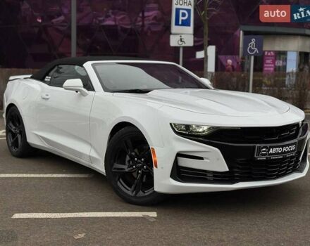 Белый Шевроле Камаро, объемом двигателя 3.6 л и пробегом 83 тыс. км за 31990 $, фото 1 на Automoto.ua