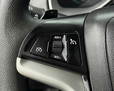 Черный Шевроле Камаро, объемом двигателя 3.6 л и пробегом 151 тыс. км за 13300 $, фото 26 на Automoto.ua