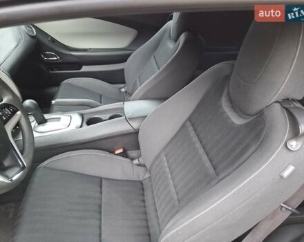 Черный Шевроле Камаро, объемом двигателя 3.6 л и пробегом 77 тыс. км за 16999 $, фото 12 на Automoto.ua