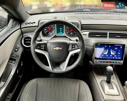 Черный Шевроле Камаро, объемом двигателя 3.6 л и пробегом 151 тыс. км за 13300 $, фото 30 на Automoto.ua