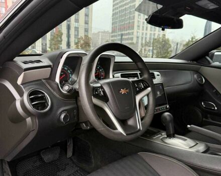 Черный Шевроле Камаро, объемом двигателя 3.6 л и пробегом 151 тыс. км за 13300 $, фото 17 на Automoto.ua