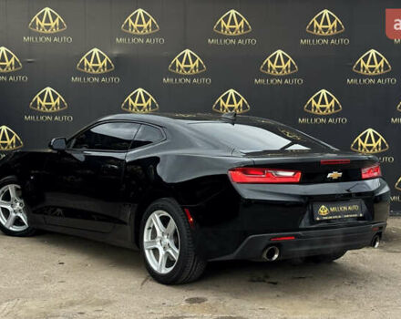 Черный Шевроле Камаро, объемом двигателя 3.6 л и пробегом 200 тыс. км за 16500 $, фото 3 на Automoto.ua