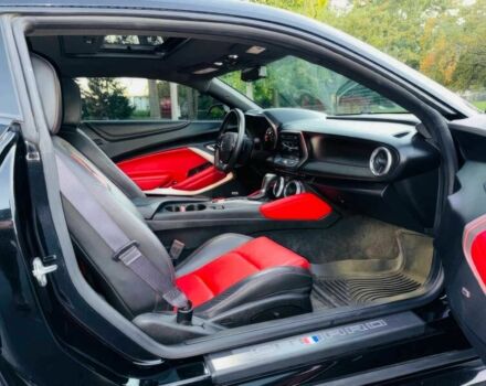 Черный Шевроле Камаро, объемом двигателя 6.2 л и пробегом 76 тыс. км за 3300 $, фото 9 на Automoto.ua