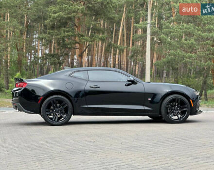 Черный Шевроле Камаро, объемом двигателя 2 л и пробегом 122 тыс. км за 15950 $, фото 12 на Automoto.ua