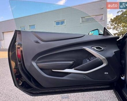 Шевроле Камаро 2016 в Киеве на Automoto.ua Черный Шевроле Камаро, объемом двигателя 2 л и пробегом 61 тыс. км за 21000 $, фото 11 на Automoto.ua