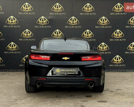 Черный Шевроле Камаро, объемом двигателя 3.6 л и пробегом 200 тыс. км за 16500 $, фото 4 на Automoto.ua