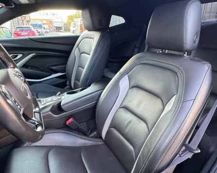 Шевроле Камаро 2016 в Киеве на Automoto.ua Черный Шевроле Камаро, объемом двигателя 2 л и пробегом 61 тыс. км за 21000 $, фото 12 на Automoto.ua