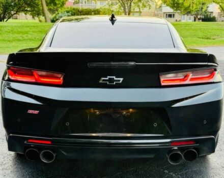 Черный Шевроле Камаро, объемом двигателя 6.2 л и пробегом 76 тыс. км за 3300 $, фото 6 на Automoto.ua