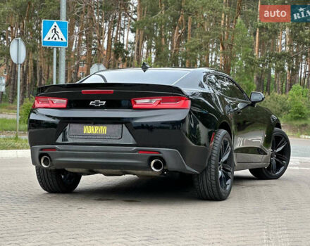 Черный Шевроле Камаро, объемом двигателя 2 л и пробегом 122 тыс. км за 15950 $, фото 15 на Automoto.ua