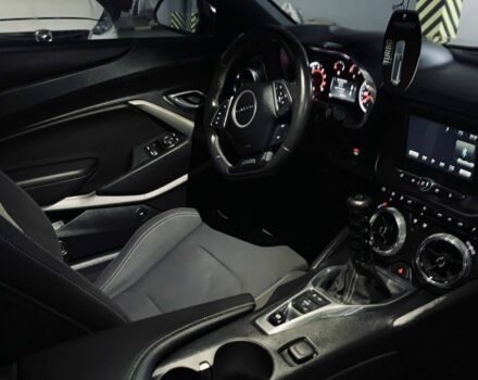 Чорний Шевроле Камаро, об'ємом двигуна 2 л та пробігом 126 тис. км за 14999 $, фото 7 на Automoto.ua