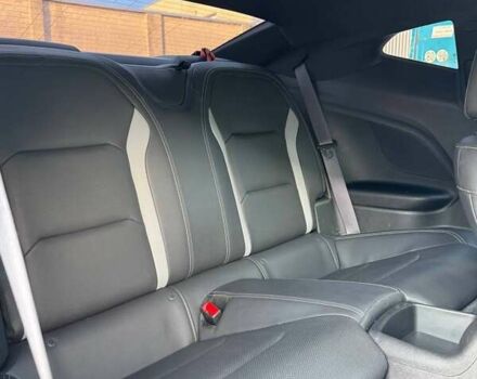 Шевроле Камаро 2016 в Киеве на Automoto.ua Черный Шевроле Камаро, объемом двигателя 2 л и пробегом 61 тыс. км за 21000 $, фото 14 на Automoto.ua