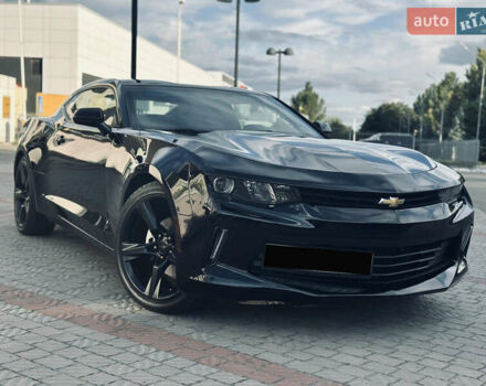 Черный Шевроле Камаро, объемом двигателя 2 л и пробегом 45 тыс. км за 14000 $, фото 5 на Automoto.ua
