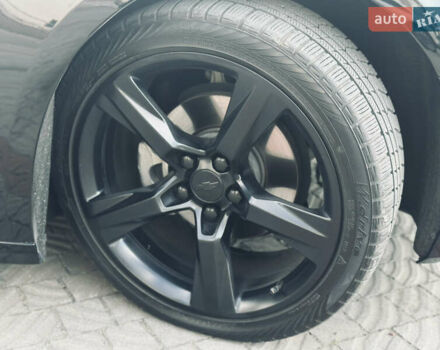 Черный Шевроле Камаро, объемом двигателя 2 л и пробегом 45 тыс. км за 14000 $, фото 9 на Automoto.ua