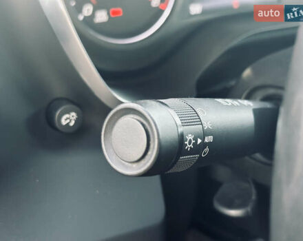 Черный Шевроле Камаро, объемом двигателя 2 л и пробегом 45 тыс. км за 14000 $, фото 13 на Automoto.ua