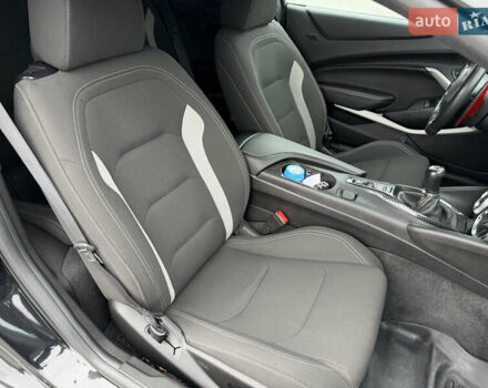 Черный Шевроле Камаро, объемом двигателя 6.2 л и пробегом 45 тыс. км за 39900 $, фото 16 на Automoto.ua