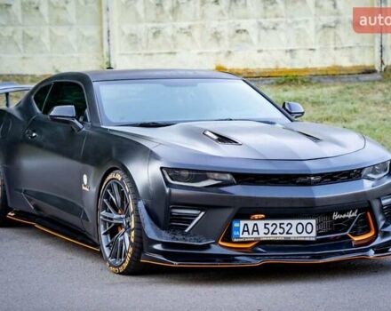 Чорний Шевроле Камаро, об'ємом двигуна 6.2 л та пробігом 23 тис. км за 55000 $, фото 7 на Automoto.ua