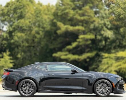 Чорний Шевроле Камаро, об'ємом двигуна 6.2 л та пробігом 37 тис. км за 5500 $, фото 5 на Automoto.ua