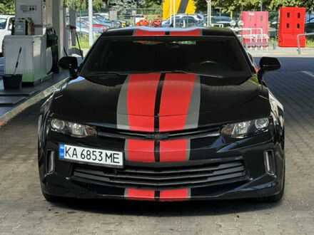 Шевроле Камаро 2016 у Києві на Automoto.ua Чорний Шевроле Камаро, об'ємом двигуна 2 л та пробігом 67 тис. км за 14500 $, фото 1 на Automoto.ua