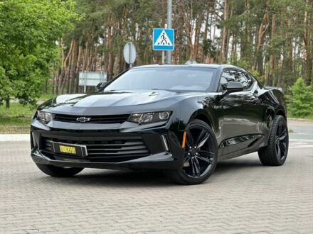 Шевроле Камаро 2016 у Києві на Automoto.ua Чорний Шевроле Камаро, об'ємом двигуна 2 л та пробігом 122 тис. км за 16800 $, фото 1 на Automoto.ua
