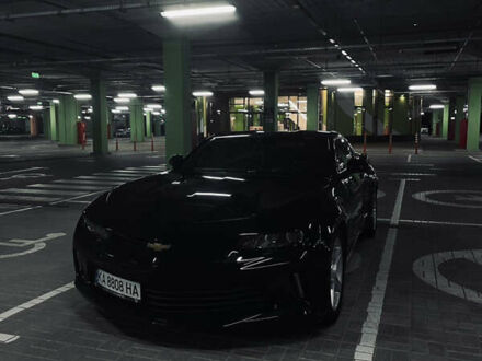 Шевроле Камаро 2016 в Киеве на Automoto.ua Черный Шевроле Камаро, объемом двигателя 3.6 л и пробегом 200 тыс. км за 12200 $, фото 1 на Automoto.ua