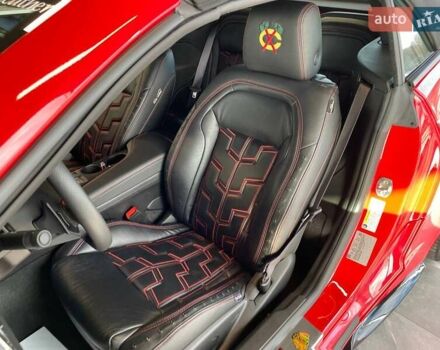 Красный Шевроле Камаро, объемом двигателя 2 л и пробегом 3 тыс. км за 77777 $, фото 31 на Automoto.ua