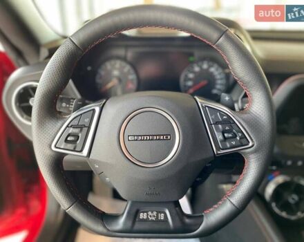 Красный Шевроле Камаро, объемом двигателя 2 л и пробегом 3 тыс. км за 77777 $, фото 11 на Automoto.ua