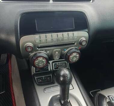 Червоний Шевроле Камаро, об'ємом двигуна 3.6 л та пробігом 130 тис. км за 15500 $, фото 41 на Automoto.ua