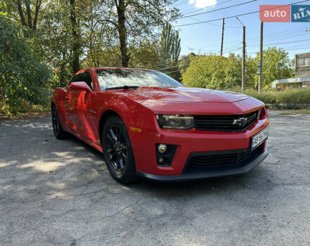 Красный Шевроле Камаро, объемом двигателя 3.6 л и пробегом 300 тыс. км за 11700 $, фото 3 на Automoto.ua