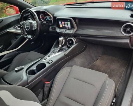 Красный Шевроле Камаро, объемом двигателя 3.64 л и пробегом 44 тыс. км за 16999 $, фото 13 на Automoto.ua