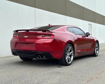 Красный Шевроле Камаро, объемом двигателя 6.2 л и пробегом 70 тыс. км за 10300 $, фото 6 на Automoto.ua