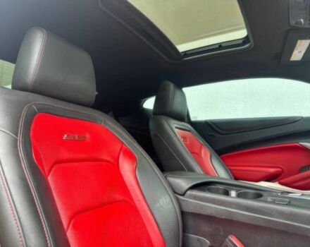 Красный Шевроле Камаро, объемом двигателя 6.2 л и пробегом 71 тыс. км за 3300 $, фото 8 на Automoto.ua