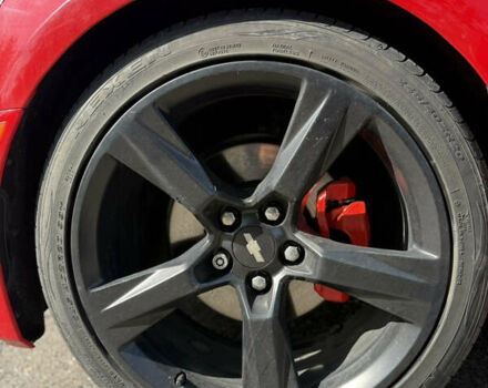 Красный Шевроле Камаро, объемом двигателя 2 л и пробегом 34 тыс. км за 17500 $, фото 4 на Automoto.ua