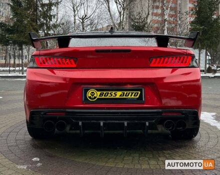 Красный Шевроле Камаро, объемом двигателя 3.6 л и пробегом 34 тыс. км за 28700 $, фото 5 на Automoto.ua