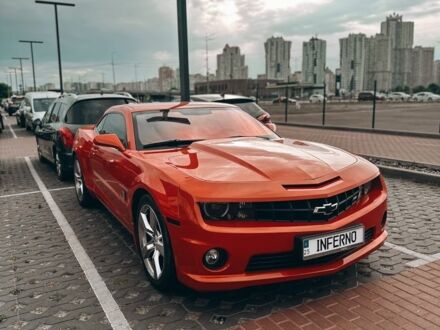 Красный Шевроле Камаро, объемом двигателя 3.6 л и пробегом 99 тыс. км за 14800 $, фото 1 на Automoto.ua