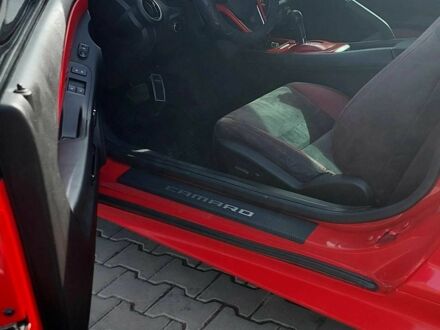 Шевроле Камаро 2013 в Кривом Роге на Automoto.ua Красный Шевроле Камаро, объемом двигателя 3.6 л и пробегом 147 тыс. км за 13000 $, фото 1 на Automoto.ua