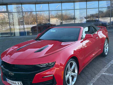 Шевроле Камаро 2017 в Киеве на Automoto.ua Красный Шевроле Камаро, объемом двигателя 6.2 л и пробегом 35 тыс. км за 28000 $, фото 1 на Automoto.ua