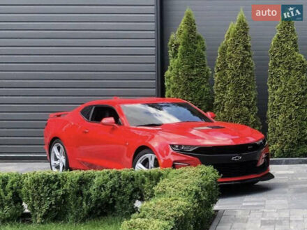 Шевроле Камаро 2018 в Киеве на Automoto.ua Красный Шевроле Камаро, объемом двигателя 6.2 л и пробегом 32 тыс. км за 38500 $, фото 1 на Automoto.ua