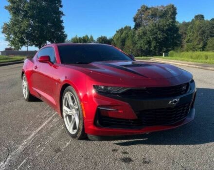 Красный Шевроле Камаро, объемом двигателя 6.2 л и пробегом 45 тыс. км за 21000 $, фото 1 на Automoto.ua