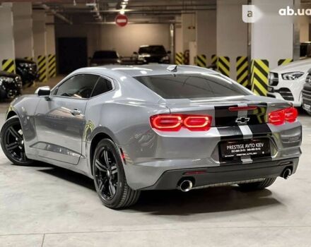 Шевроле Камаро, объемом двигателя 2 л и пробегом 49 тыс. км за 28900 $, фото 7 на Automoto.ua