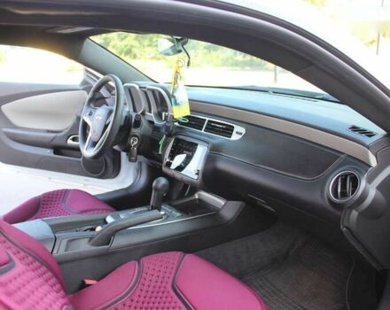 Шевроле Камаро, объемом двигателя 3.6 л и пробегом 131 тыс. км за 15500 $, фото 21 на Automoto.ua