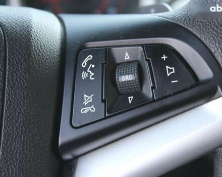 Шевроле Камаро, объемом двигателя 3.6 л и пробегом 131 тыс. км за 15500 $, фото 13 на Automoto.ua