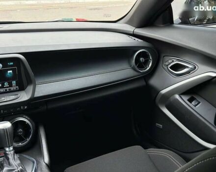 Шевроле Камаро 2016 в Киеве на Automoto.ua Шевроле Камаро, объемом двигателя 2 л и пробегом 122 тыс. км за 15650 $, фото 26 на Automoto.ua