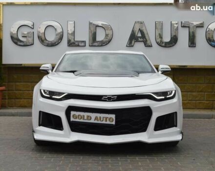 Шевроле Камаро, объемом двигателя 2 л и пробегом 111 тыс. км за 20900 $, фото 2 на Automoto.ua