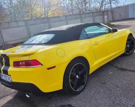 Желтый Шевроле Камаро, объемом двигателя 3.56 л и пробегом 105 тыс. км за 16900 $, фото 7 на Automoto.ua