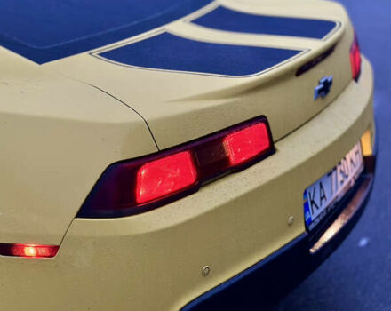 Жовтий Шевроле Камаро, об'ємом двигуна 3.6 л та пробігом 245 тис. км за 16500 $, фото 5 на Automoto.ua