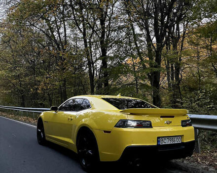Жовтий Шевроле Камаро, об'ємом двигуна 3.6 л та пробігом 106 тис. км за 17800 $, фото 3 на Automoto.ua