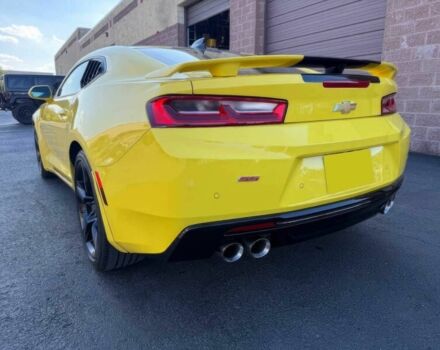 Шевроле Камаро 2016 в Житомире на Automoto.ua Желтый Шевроле Камаро, объемом двигателя 6.2 л и пробегом 74 тыс. км за 3300 $, фото 4 на Automoto.ua