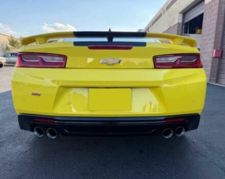 Шевроле Камаро 2016 в Житомире на Automoto.ua Желтый Шевроле Камаро, объемом двигателя 6.2 л и пробегом 74 тыс. км за 3300 $, фото 6 на Automoto.ua