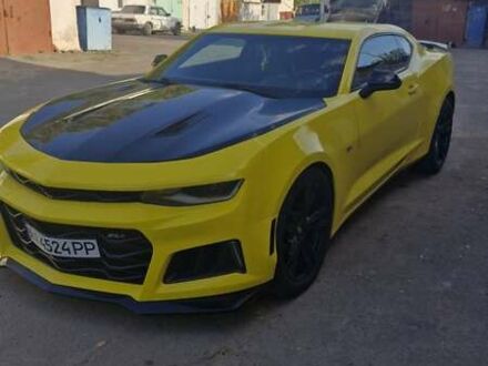 Шевроле Камаро 2016 в Николаеве на Automoto.ua Желтый Шевроле Камаро, объемом двигателя 3.56 л и пробегом 144 тыс. км за 24999 $, фото 1 на Automoto.ua